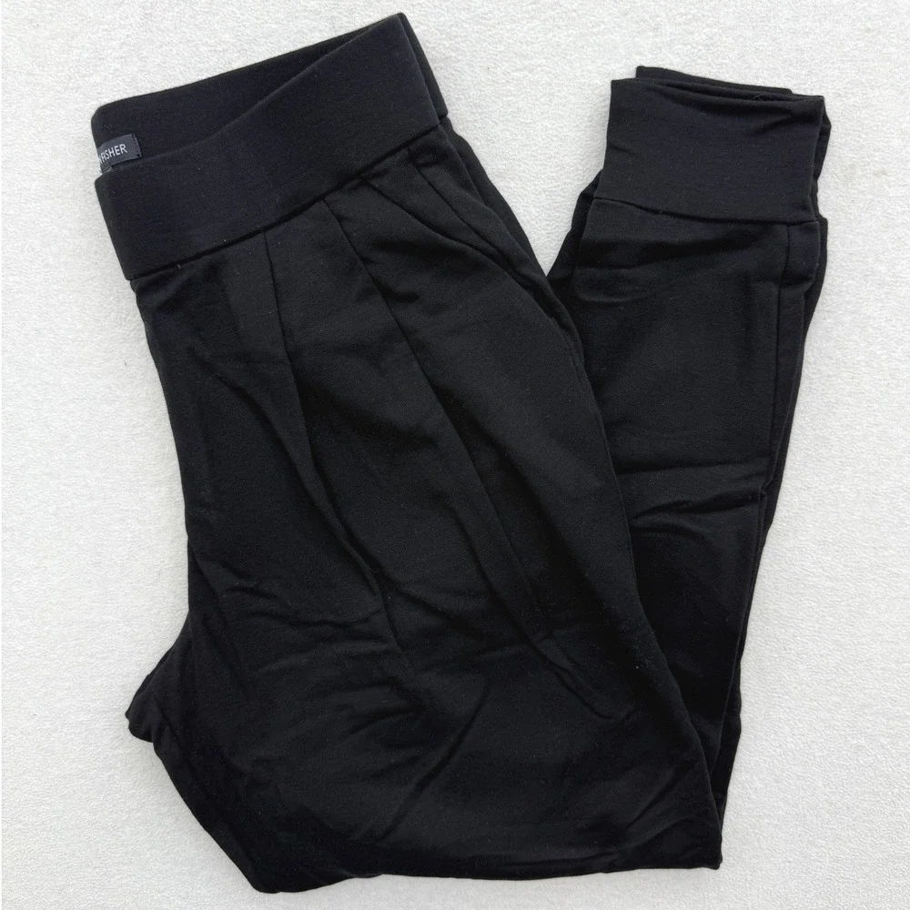 EILEEN FISHER Black Tencel Blend Jogger Pants Womens XS Pleated Comfort Fit